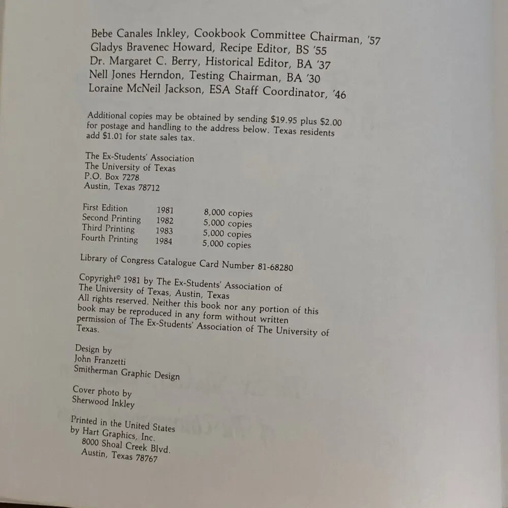 VTG Cook 'Em Horns: Texas Exes Cookbook Celebrating UT Centennial 1987 Inscribed